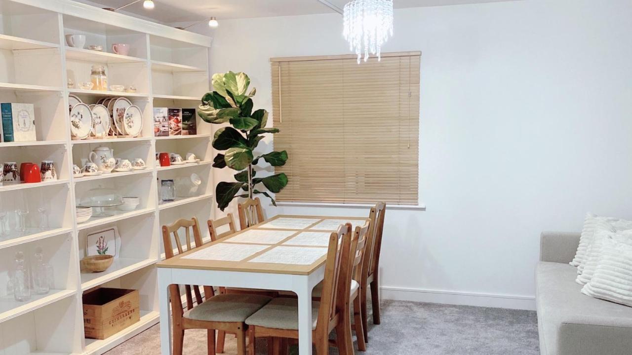 Entire Home: Bicester Village 10Min Walk Extérieur photo