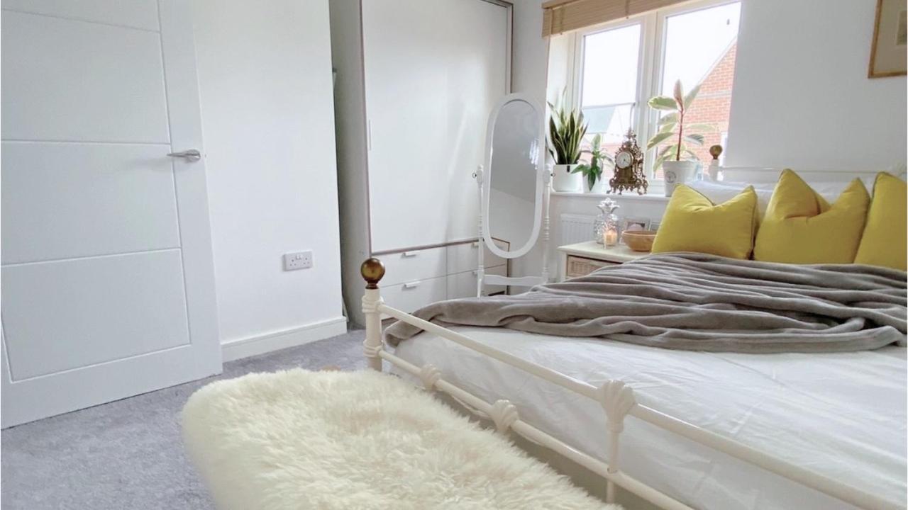 Entire Home: Bicester Village 10Min Walk Extérieur photo